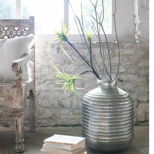 Handgeschnitzte Holzbank mit Verzierungen, Sitzbank aus Mangoholz, Boho, Marrokko Style, Vintage white wash