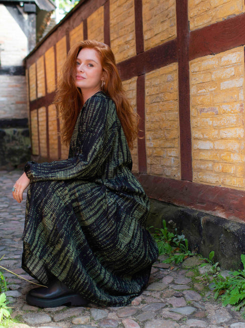 Black Colour Batik Glitzer Boho Kleid, Longdress Lurex, Hippiekleid army