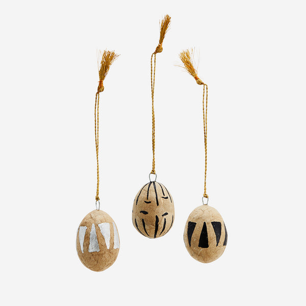 Madam Stoltz Anhänger-Set Ostereier handbemalt, sand/schwarz/silber, 3-tlg.